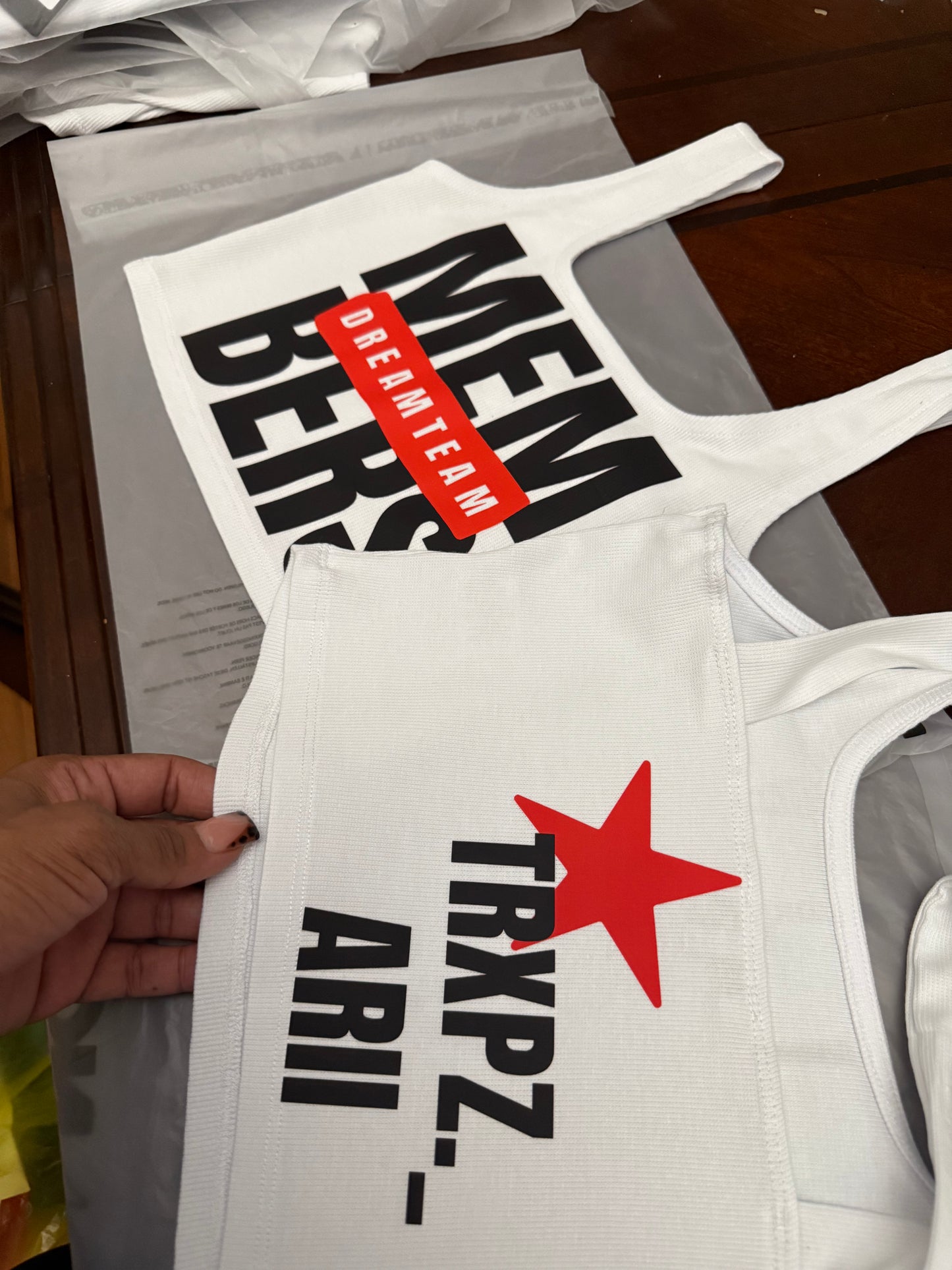 Women’s Members Only Crop