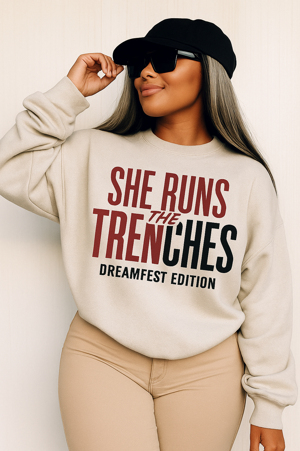 She Runs the Trenches – Women’s Crewneck Hoodie (Dreamfest Edition)